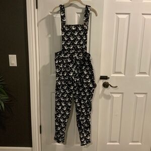 Nightmare Before Christmas Zero print jumper/overalls BNWT